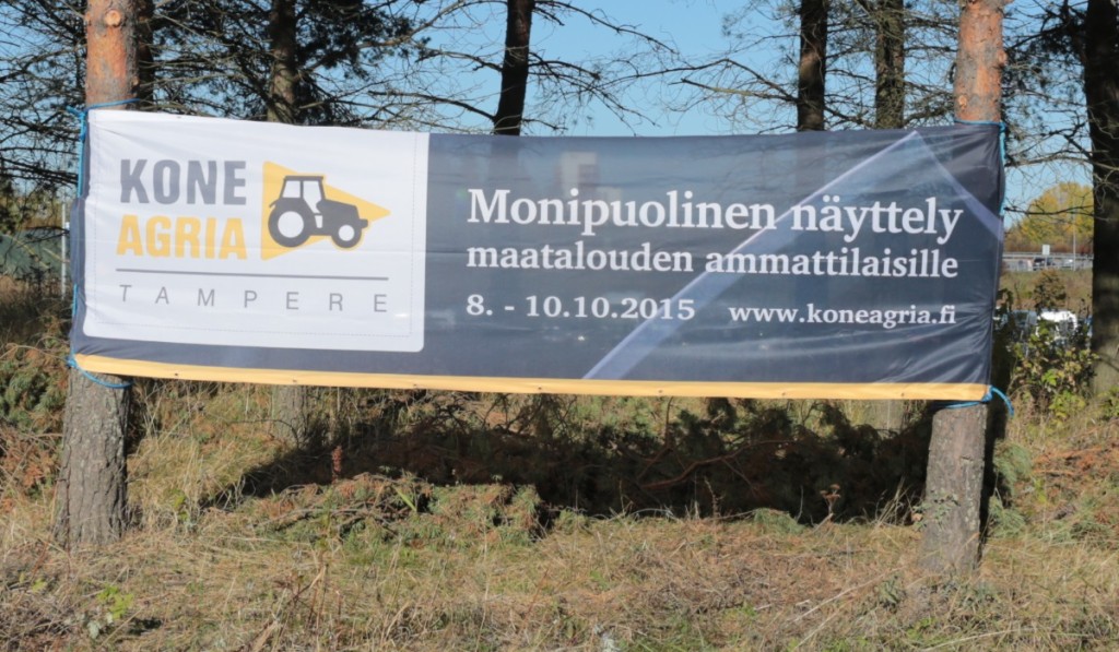 KoneAgria2015_Lakana